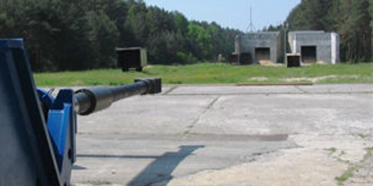 Stalowa Wola: Mieszkańcom przeszkadza głośne testowanie pocisków