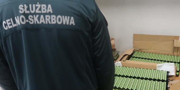 Podkarpacie: Udaremniony przemyt akumulatorów