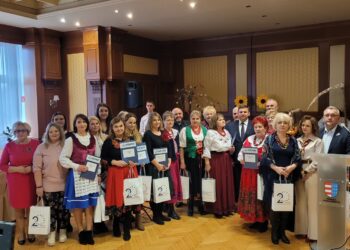 Dwikozy: I Zjazd Kół Gospodyń Wiejskich Powiatu Sandomierskiego (FOTO)