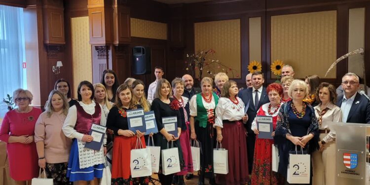 Dwikozy: I Zjazd Kół Gospodyń Wiejskich Powiatu Sandomierskiego (FOTO)