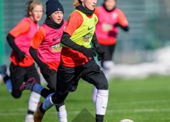Klimontów: Młoda piłkarka Gabrysia Bekas powołana na konsultację reprezentacji Polski Kobiet WU 15.