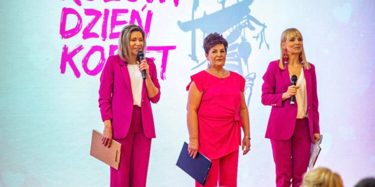 Stalowa Wola: Za nami Różowy Dzień Kobiet