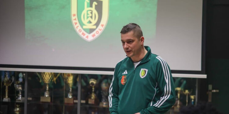 Stalowa Wola: Pierwsze treningi Stali z nowym trenerem i sobotni mecz z Odrą Opole