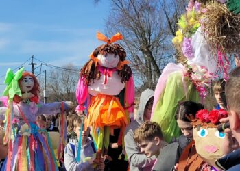 Sandomierz: Pobiegli z marzanną