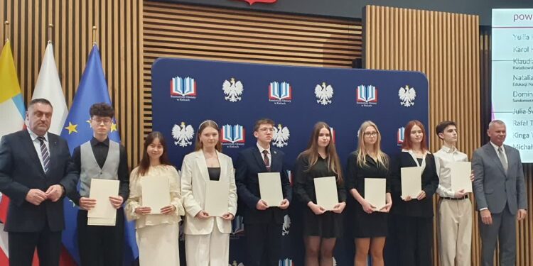 Sandomierz: Stypendia dla najlepszych uczniów