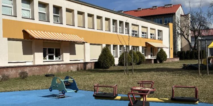 Tarnobrzeg: Place zabaw przy żłobkach zostaną doposażone