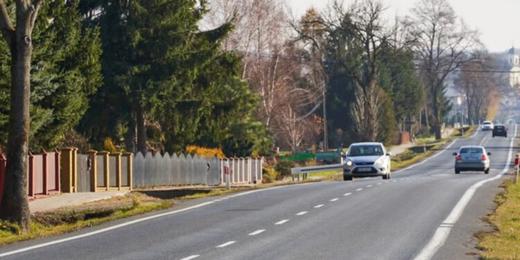 Mielec: Mieleccy policjanci apelują o ostrożność na drogach!