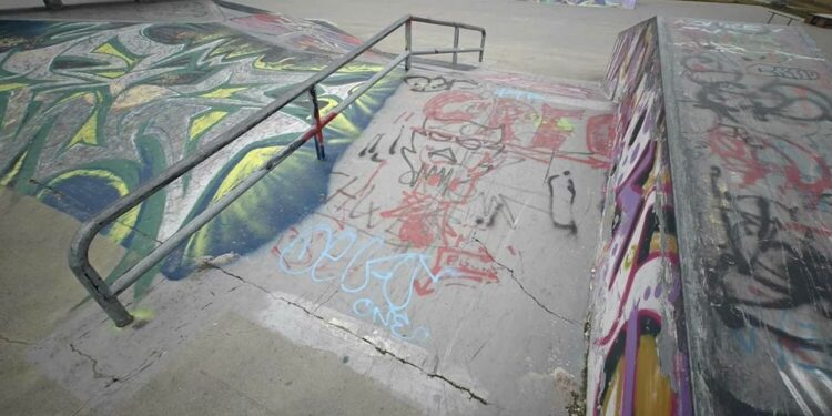 Tarnobrzeg: Skatepark do gruntownego remontu. Na razie naprawa usterek w ramach gwarancji