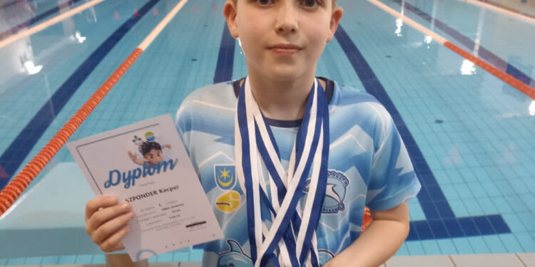 Tarnobrzeg: 16 medali UKS Delfin Tarnobrzeg w Mistrzostwach Okręgu Podkarpackiego Dzieci 10-11 lat w Nowej Dębie