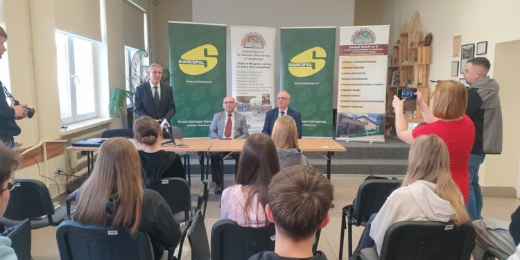 Tarnobrzeg: „Rolnik” otwiera nowy kierunek. Rynek pracy czeka na takich specjalistów