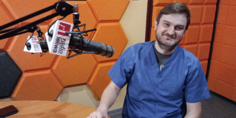 Marcin Jadach, lekarz nefrolog, kierownik Oddziału Nefrologii w Szpitalu w Stalowej Woli.