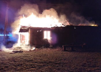 Chrapanow: Pożaŕ niezamieszkałego budynku