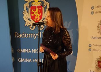 Radomyśl Wielki:  Coraz więcej mieszkańców korzysta z sieci kanalizacji…