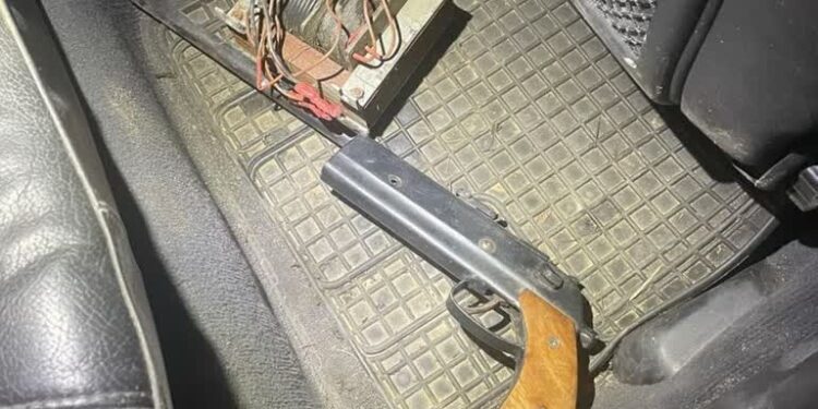 Sandomierz: Posiadał nielegalną broń i narkotyki