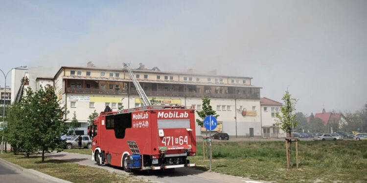 Stalowa Wola: Miasto wszystkim osobom ewakuowanym z budynku przy Okulickiego zaproponowało lokale zastępcze