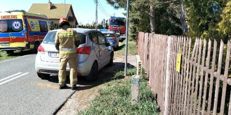 Sandomierz: Zderzenie ciężarówki z samochodem osobowym