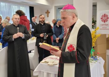 Sandomierz: Z bezdomnymi i ubogimi przy jednym stole