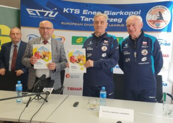 Tarnobrzeg: Umowa sponsoringowa podpisana. Siarkopol wspiera mistrzowską drużynę
