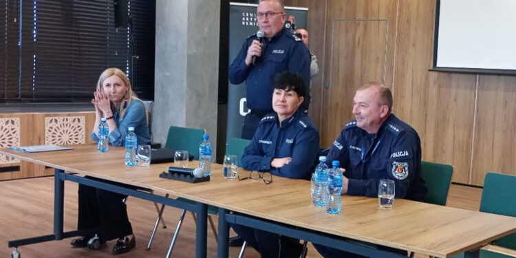 Stalowa Wola: Będą cykliczne spotkania seniorów z policją