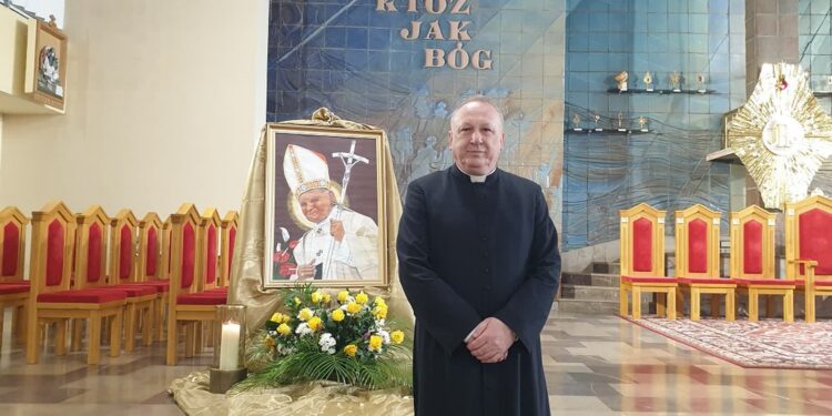 Rozmowa z prałatem Janem Biedroniem, proboszczem parafii pw. MBNP w Tarnobrzegu