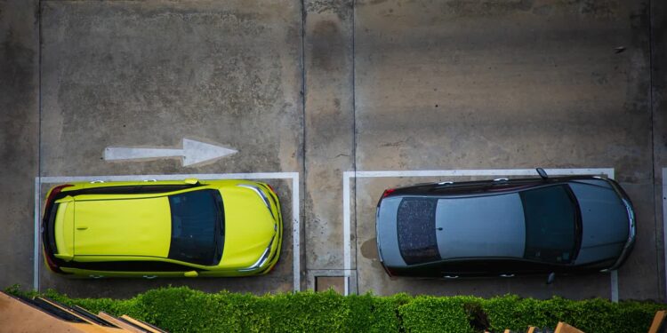 Nowa Dęba. Przy przystanku kolejowym w Jadachach zaparkujesz auto