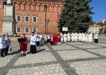 Sandomierz: Dziś Niedziela Palmowa (HOMILIA BP KRZYSZTOFA NITKIEWICZA)