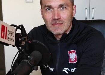 Mielec: Z  Błażejem Korczyńskim na moment przed meczem Polska-Turcja