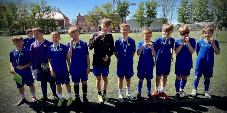 Mielec: Ze stadionu Gryfu po …..  Puchar Tymbarku