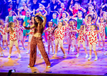 Połaniec: Widowisko „Tajemniczy Ogód” na Dzień Matki