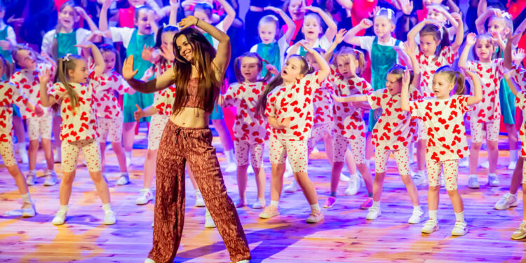 Połaniec: Widowisko „Tajemniczy Ogód” na Dzień Matki