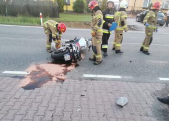 Łukawa: Zderzenie motocykla z busem. Kierowca busa miał 0,7 promila