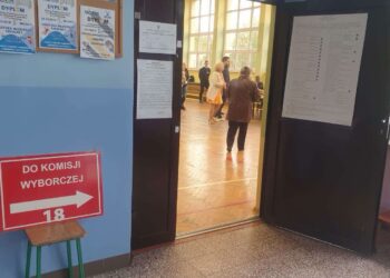 Tarnobrzeg: Frekwencja w południe