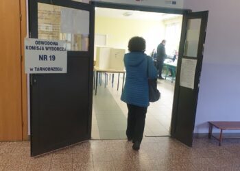 Tarnobrzeg: Frekwencja na godzinę 17.00