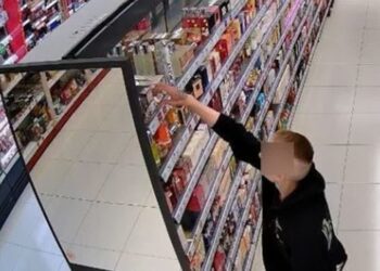 Tarnobrzeg: Złodzieje perfum ujęci chwilę po kradzieży
