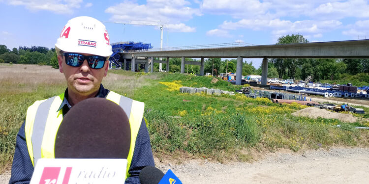 Stalowa Wola: Mamy zdjęcia z budowy trzeciego mostu na Sanie