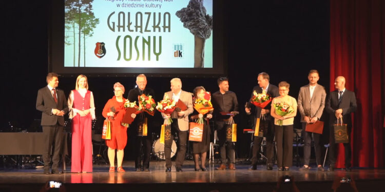 Stalowa Wola: Gałązki Sosny rozdane