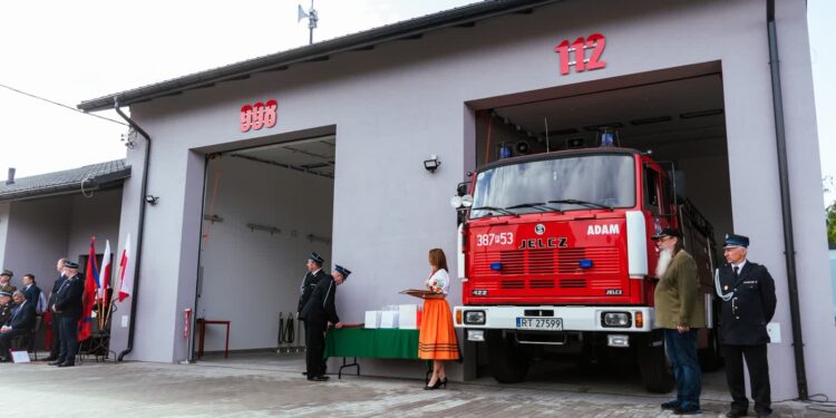 Nowa Dęba. Świętowali strażacy