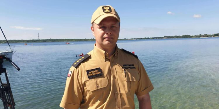 Tarnobrzeg: Trwa akcja poszukiwawcza na Jeziorze Tarnobrzeskim