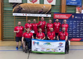Tarnobrzeg: IKS JEZIORO Tarnobrzeg z kolejnymi medalami! Cztery drużyny na podium Drużynowych Mistrzostw Polski w Krakowie