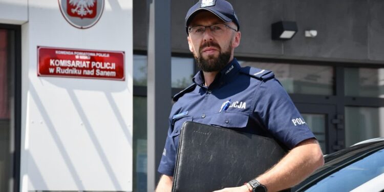 Rudnik nad Sanem: Sierżant Tomasz Majowicz Super Dzielnicowy 2025!