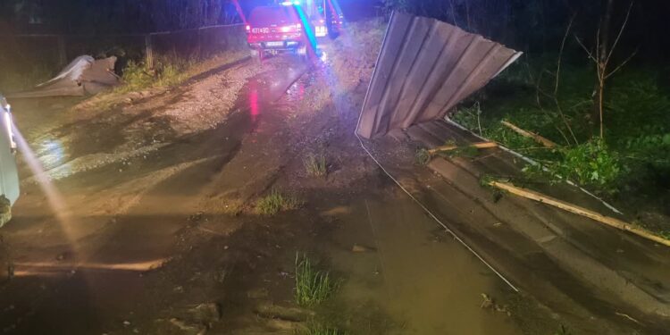 Sandomierz: Spływają informacje o zniszczeniach