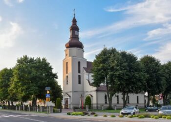 Wola Baranowska. Piknik rodzinny na stulecie parafii