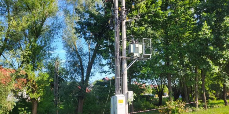 Tarnobrzeg: Strażacy niwelują skutki burzy