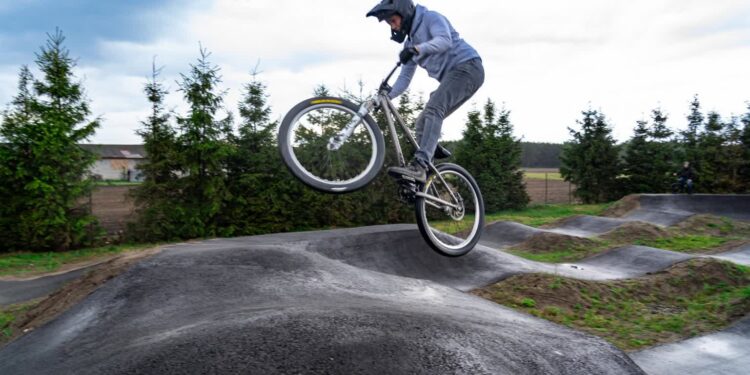 Przecław: Nowy zmodernizowany obiekt sportowy