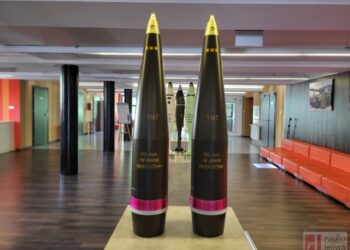 Nowa Dęba. Dezamet zwiększa produkcję amunicji 155 milimetrów