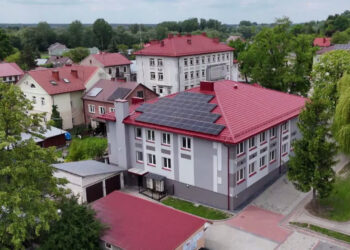 Krzeszów: Siedziba Urzędu Gminy już po modernizacji
