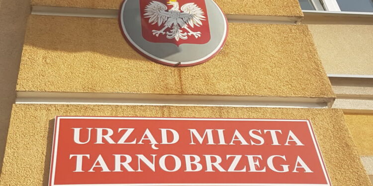 Tarnobrzeg: Będą ćwiczenia. Czasowe utrudnienia w ruchu i nieczynny urząd miasta