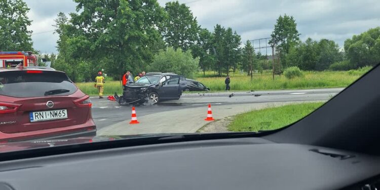 Zarzecze koło Niska: Zderzenie dwóch samochodów osobowych