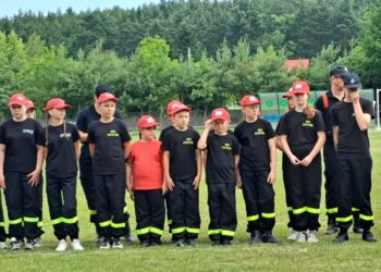 Tarnobrzeg: Młodzi strażacy aktywnie spędzą wakacje