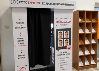 Sandomierz: Zdjęcia do dokumentów można zrobić w… fotobudce